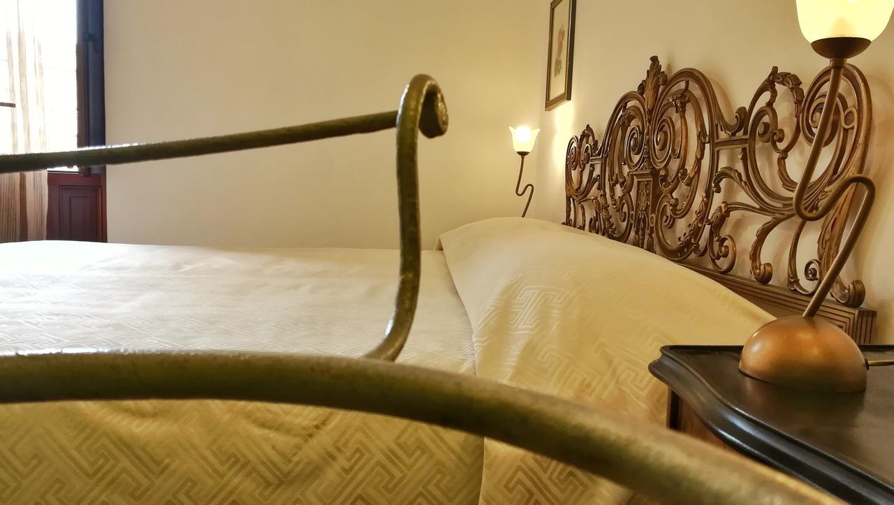 Esagono Monello Hotel Avola Eksteriør billede