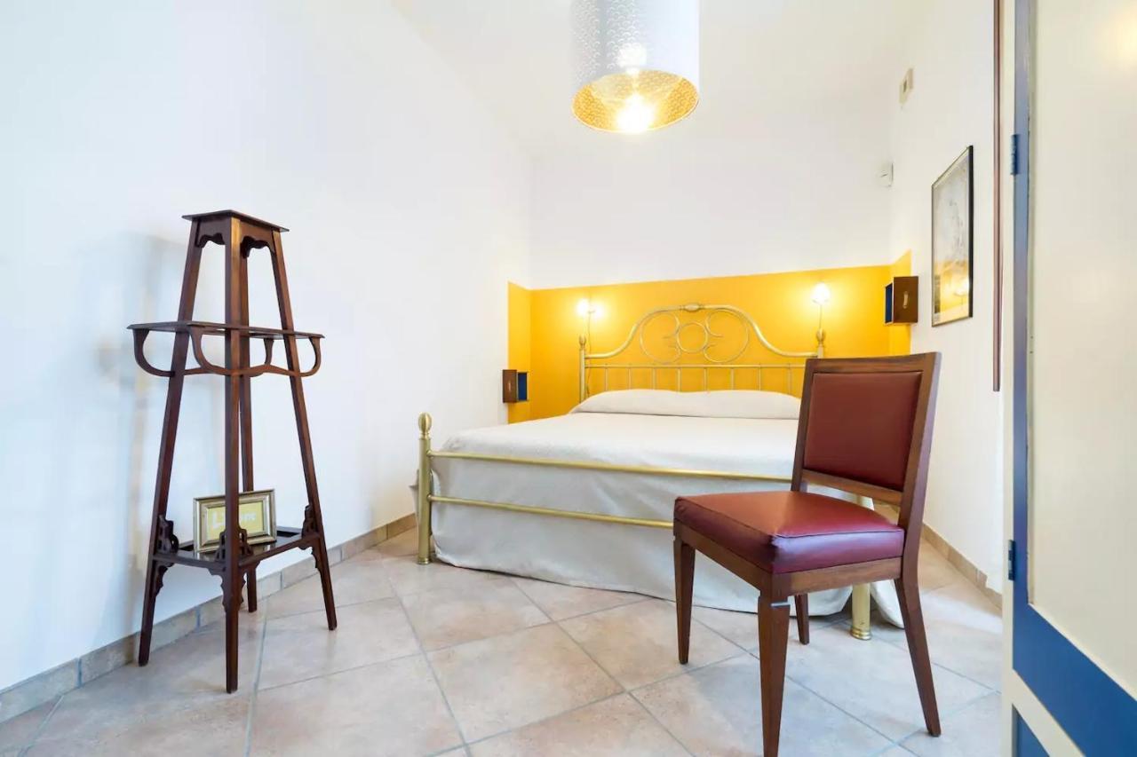 Esagono Monello Hotel Avola Eksteriør billede
